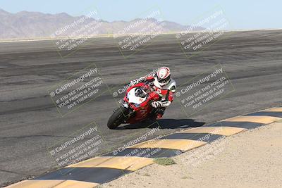 media/May-25-2025-TrackXperience (Sun) [[393a69de75]]/Level 3/Session 2 (Bowl)/